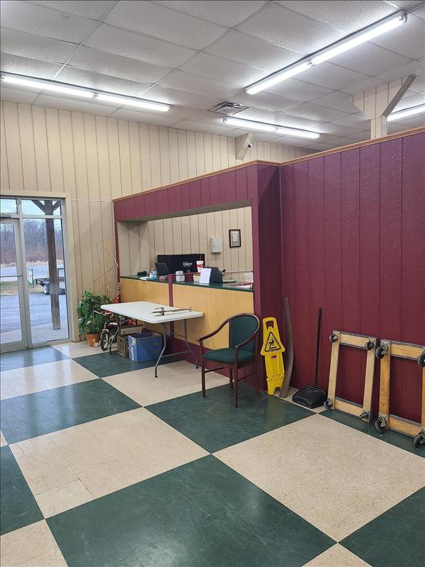 Spradlin Auction Center Jacksonville, IL